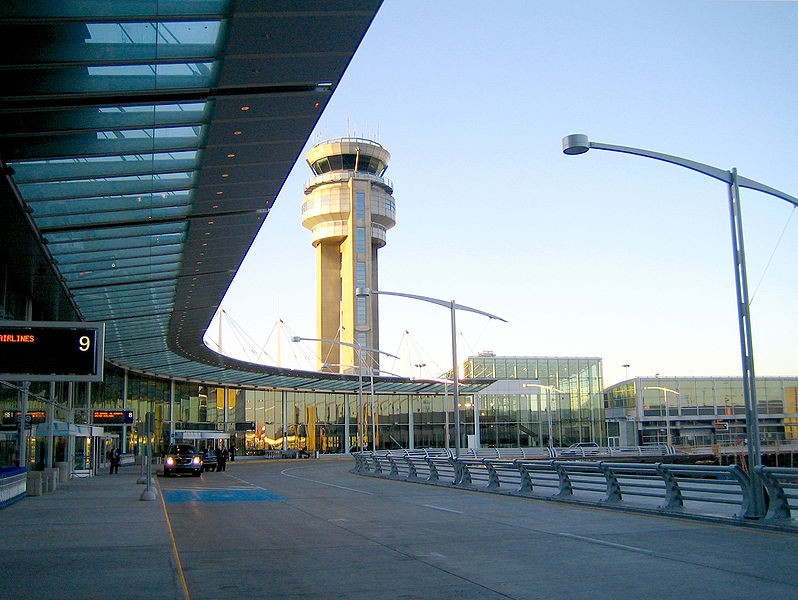 ERA’s vehicle tracking units SQUID delivered to Aéroports de Montréal