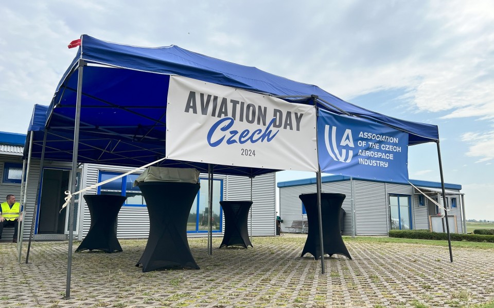 ERA se prezentovala na Czech Aviation Day na letišti AERO Vodochody