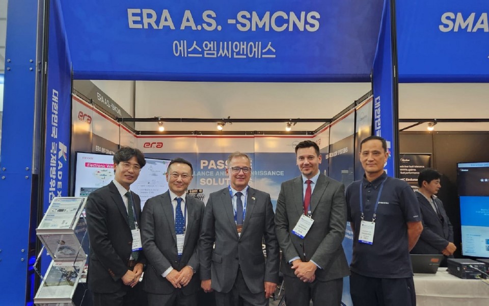 ERA presented the advantages of passive surveillance systems at trade fair KADEX in Seoul